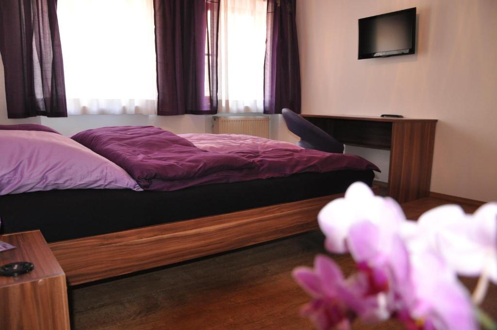 Gästezimmer Michelangelo Rothenburg ob der Tauber Zimmer foto